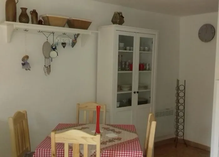Na Hline Lägenhet Třeboň